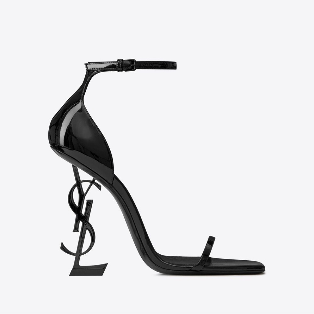 YSL OPYUM HEELS IN PATENT LEATHER